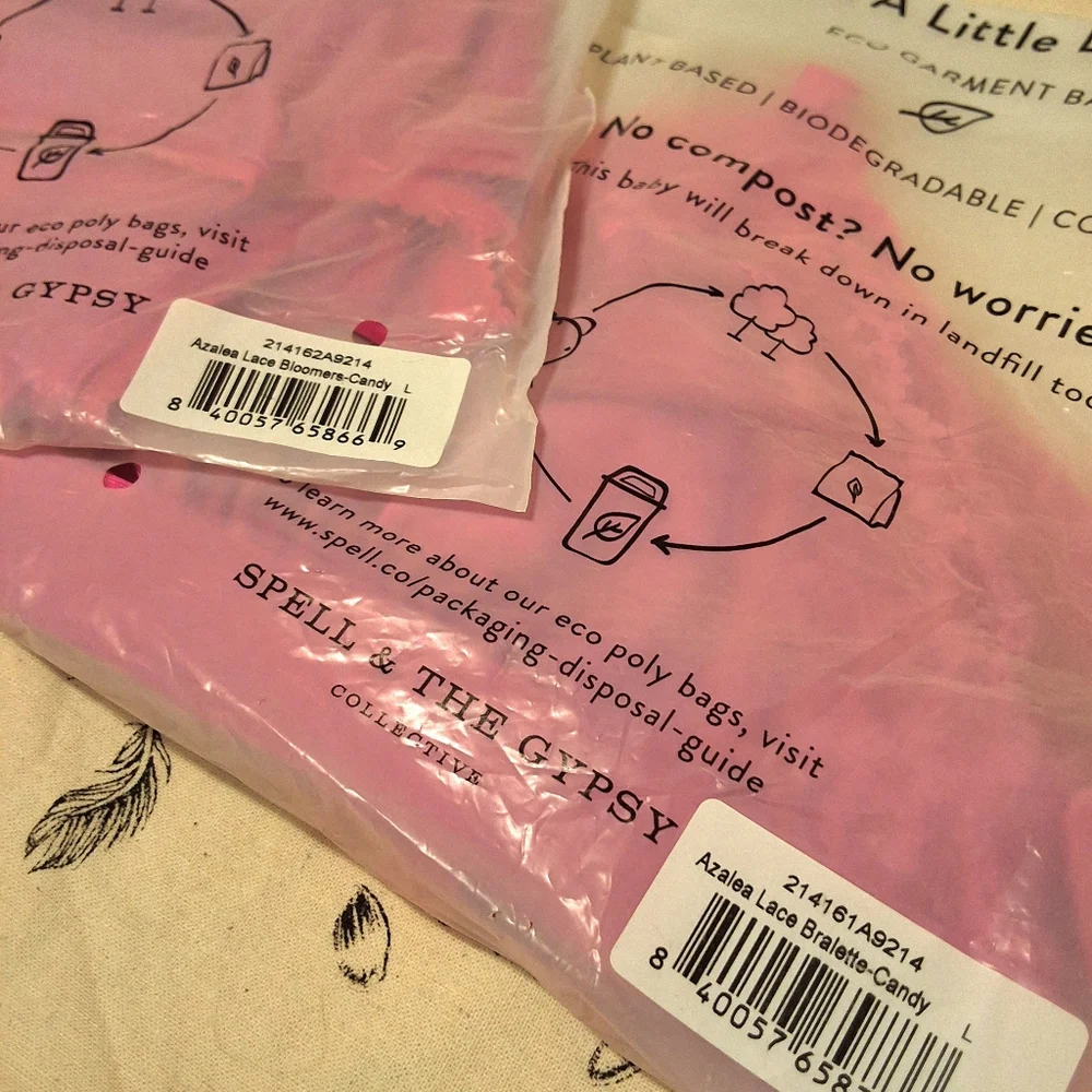 Spell Intimates Set Azalea - Picture 9 of 9